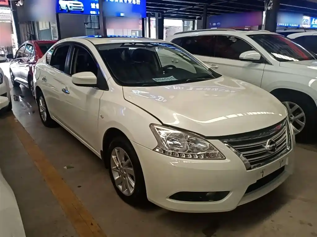 Sylphy 1.6 XV CVT Premium