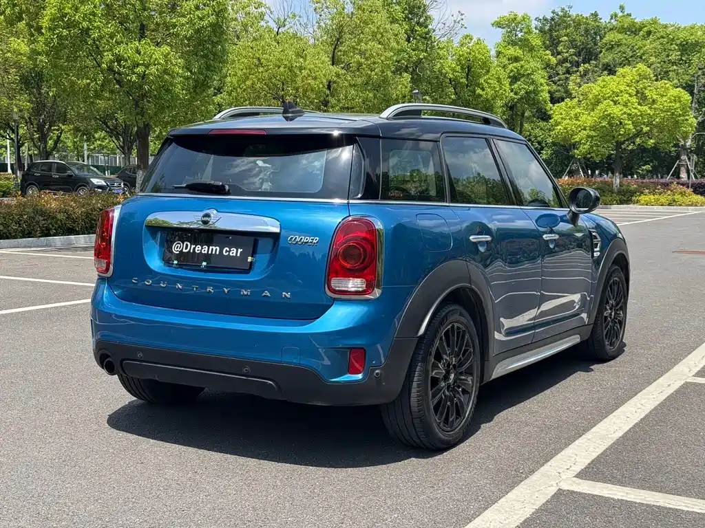 MINI COUNTRYMAN 1.5 T COOPER ALL4 Traveller