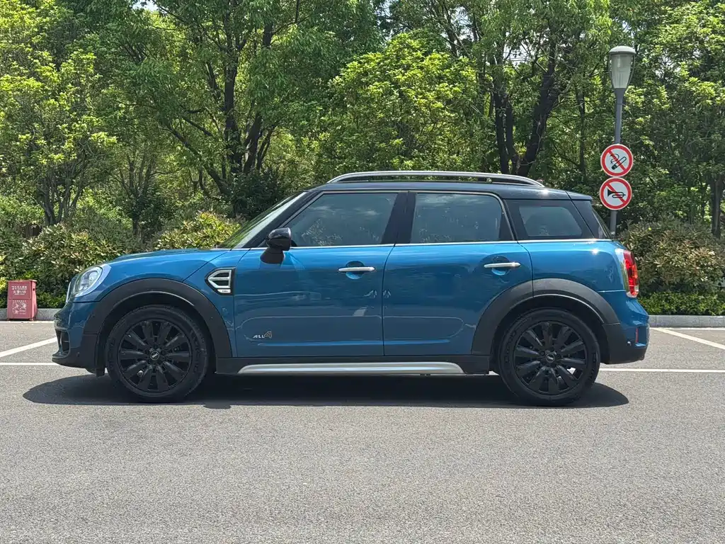 MINI COUNTRYMAN 1.5 T COOPER ALL4 Traveller