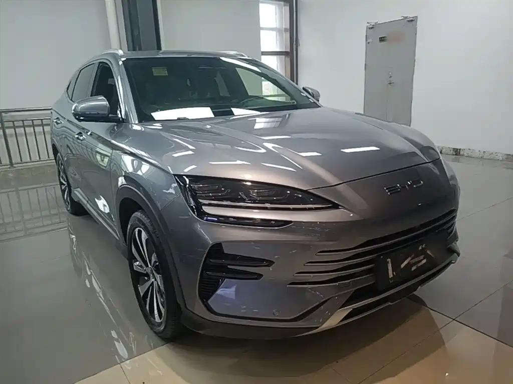 Song PLUS NEV Glory DM-i 110 km Flagship PLUS