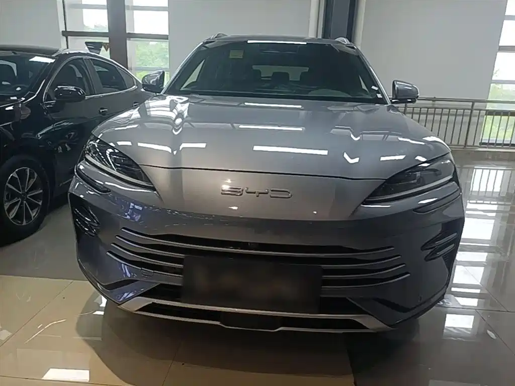 Song PLUS NEV Glory DM-i 110 km Flagship PLUS