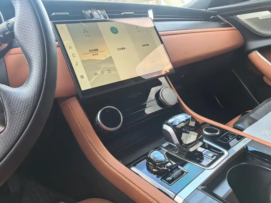 Jaguar XFL XFL 2.0 T P250 2 WD Elite Sport