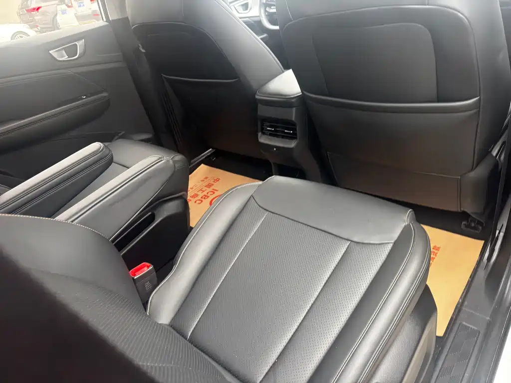 Wuling Jiachen 1.5 T CVT Smart Enjoyment Luxury