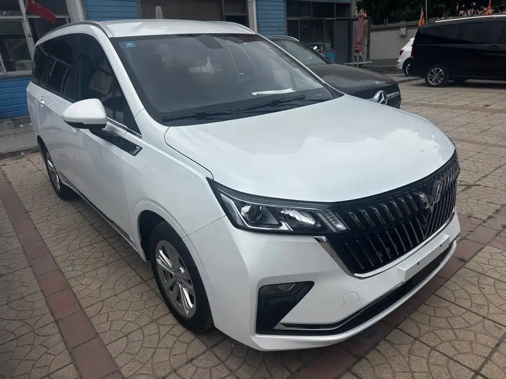 Wuling Jiachen 1.5 T CVT Smart Enjoyment Luxury