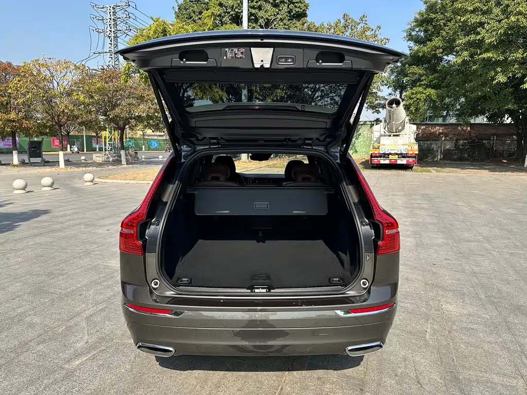 Volvo XC60 T5 4 WD Smart Vision Luxury