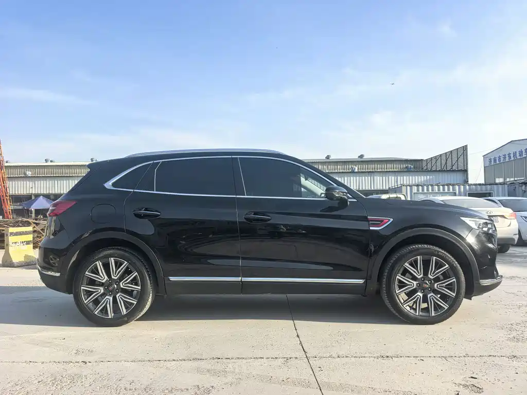 Hongqi HS5 Facelift 2.0 T Connected Flagship Enjoyment 4 WD