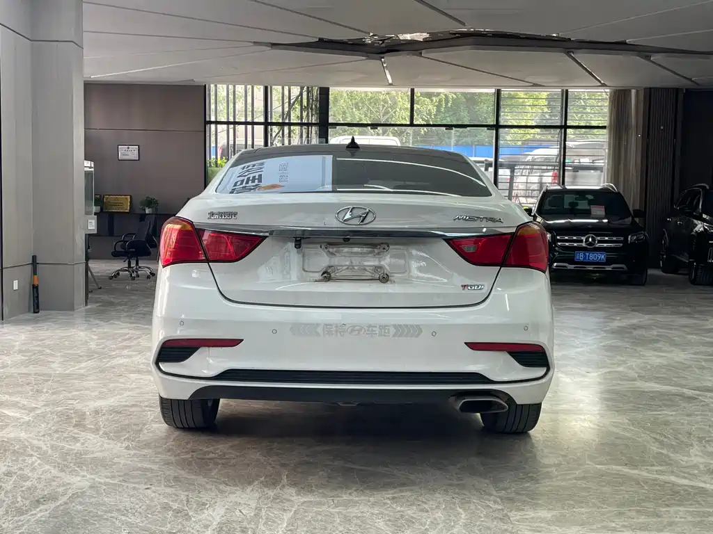 Mistra 1.6 T Auto Intelligent GLS CN-V