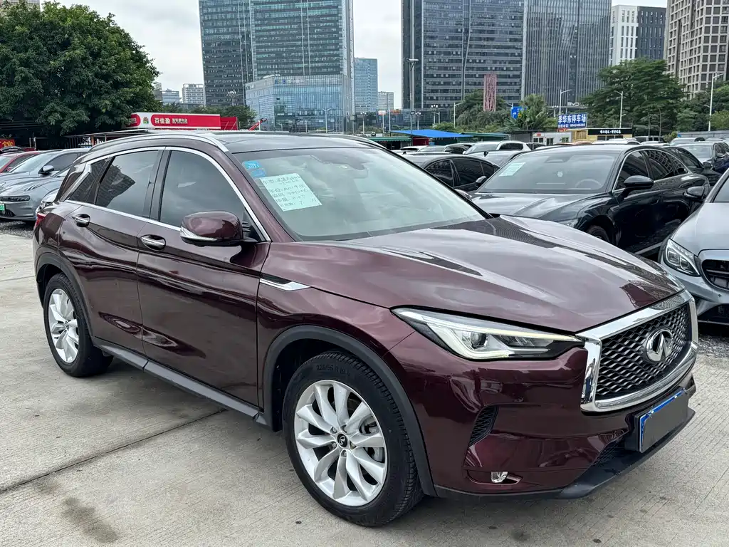 Infiniti QX50 2.0 T 4 WD Elite