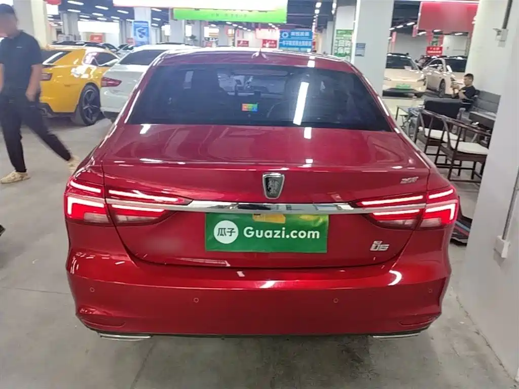 Roewe i6 Classic 20 T Auto Flagship