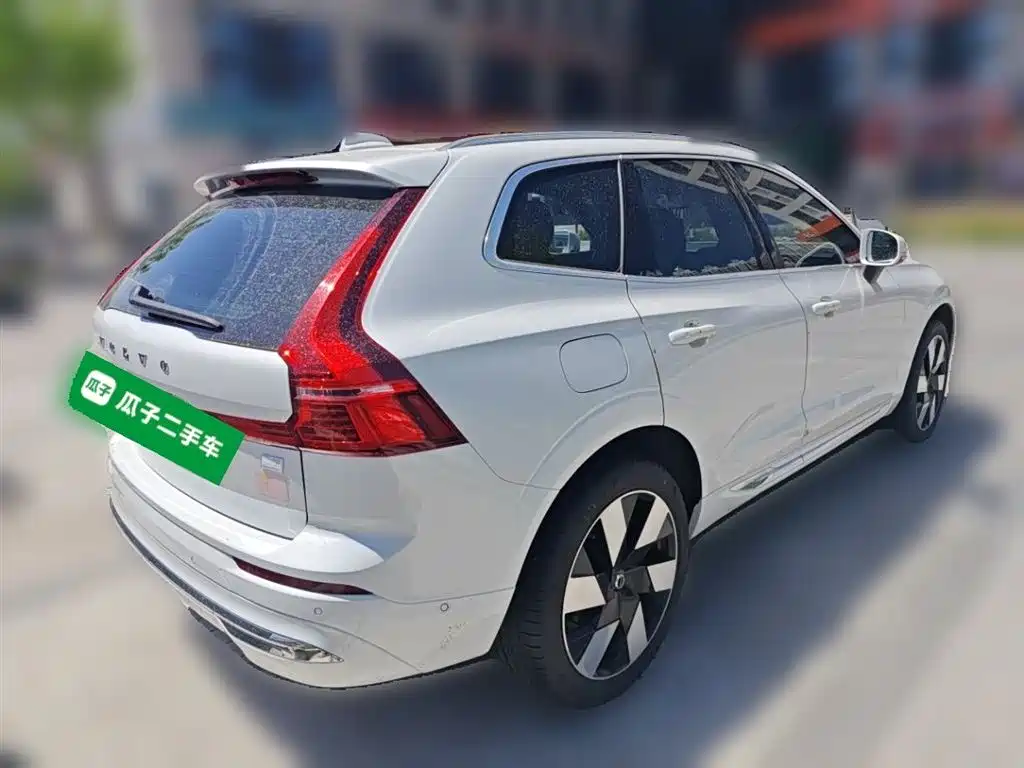 Volvo XC60 PHEV T8 PHEV Long Range 4 WD Smart Vision Luxury