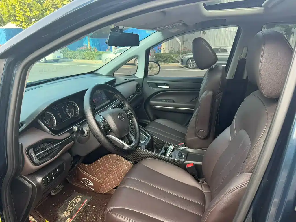 GAC Trumpchi M6 270 T Auto Luxury (6-seat) CN-V