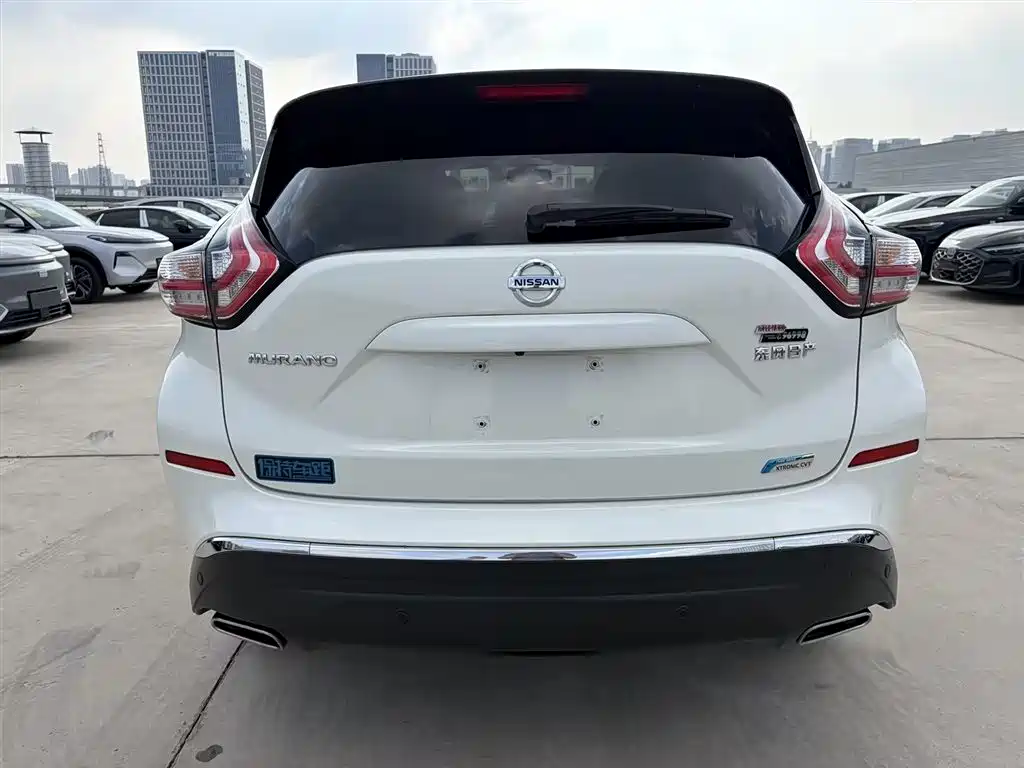 Murano 2.5 L XE 2 WD Elite