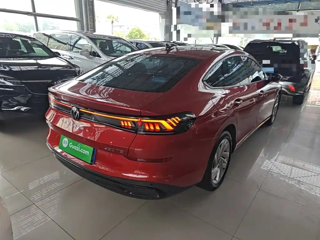 Lamando Lamando L 280 TSI DSG Dazzle Hot