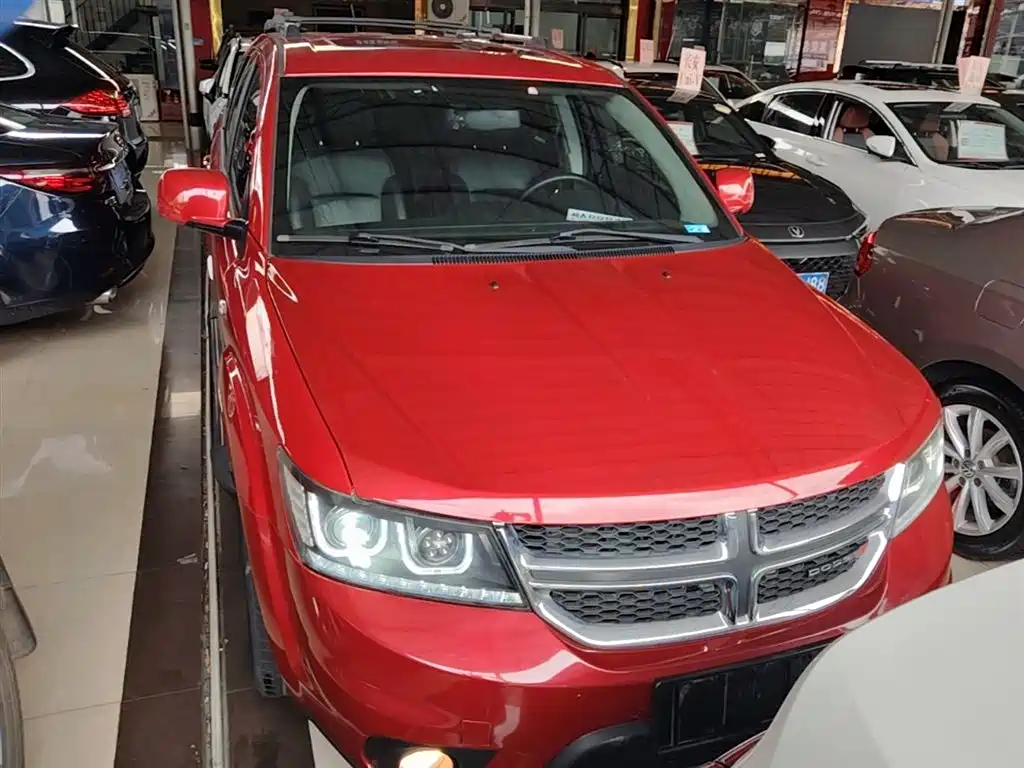 Journey 2.4 L 2 WD Premium Style