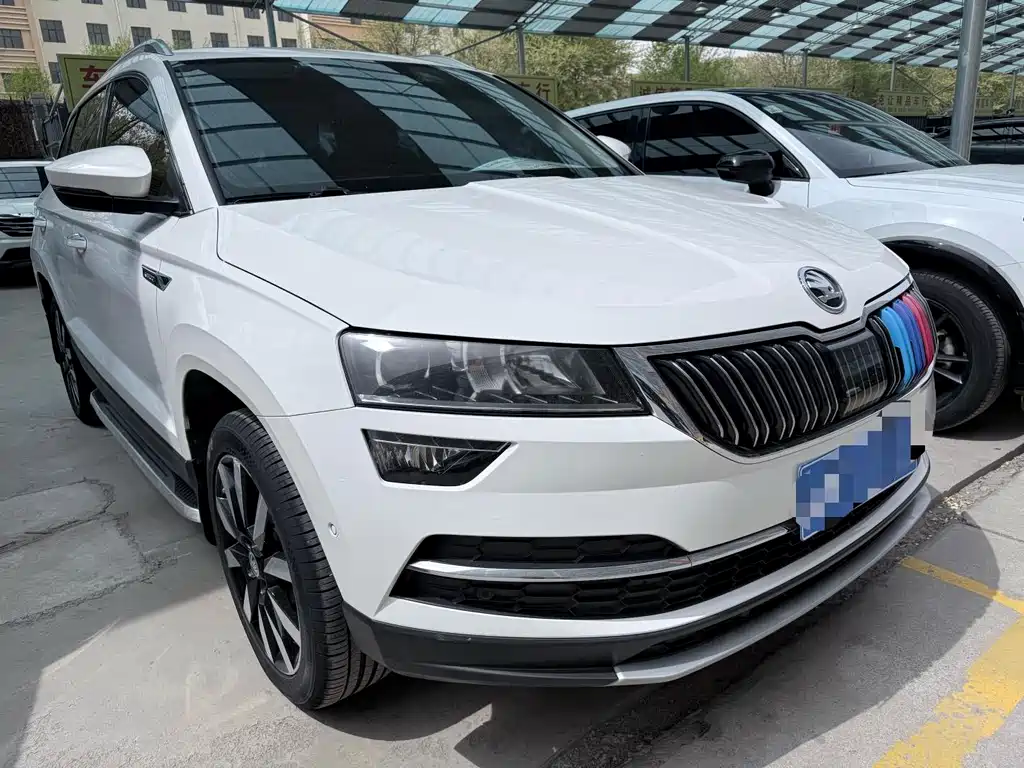 Karoq TSI280 Smart Travel Luxury CN-V