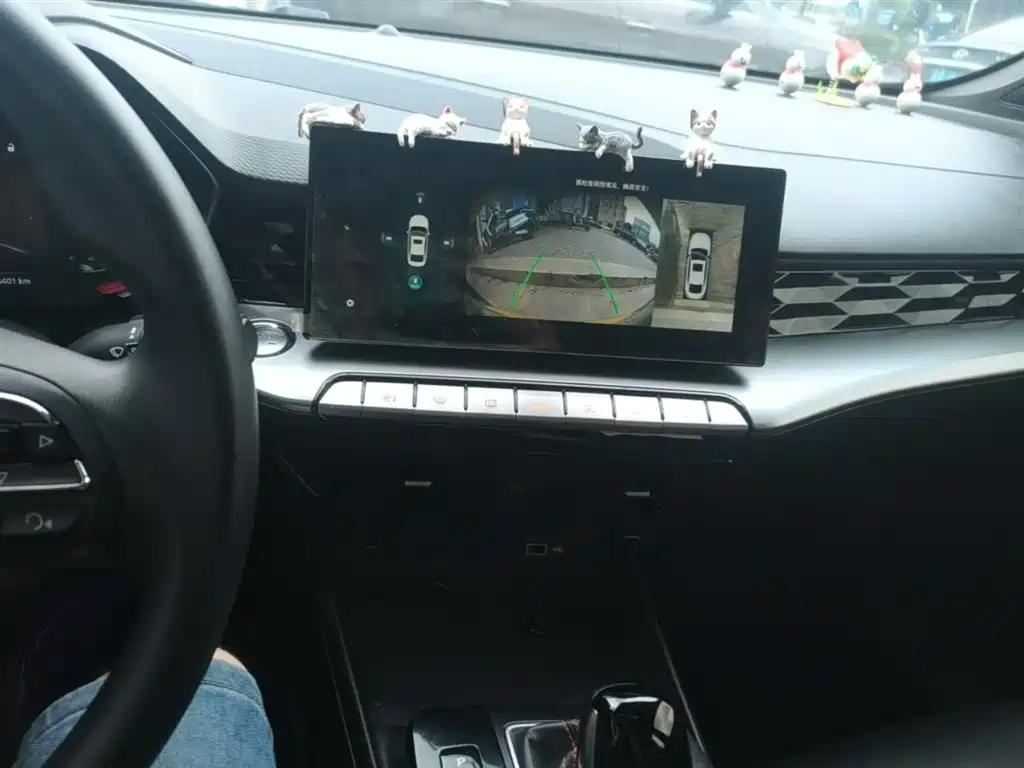 MG5 180 DVVT CVT Youth Luxury