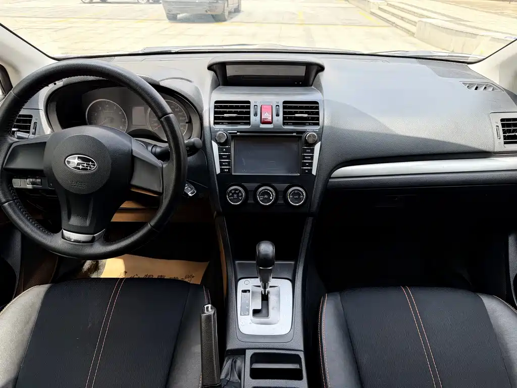 Subaru XV 2.0 i Luxury