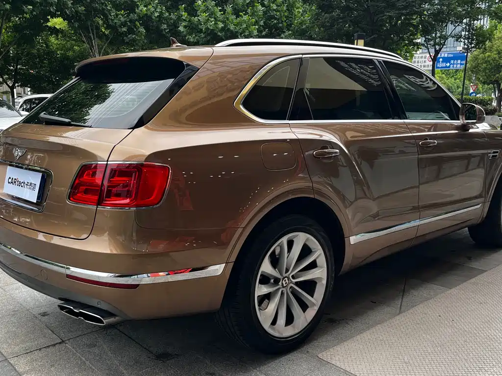 Bentayga 4.0 T V8