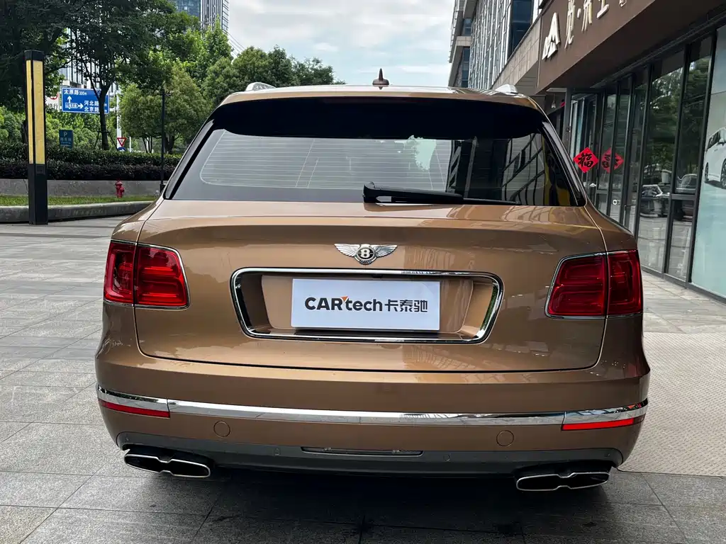 Bentayga 4.0 T V8