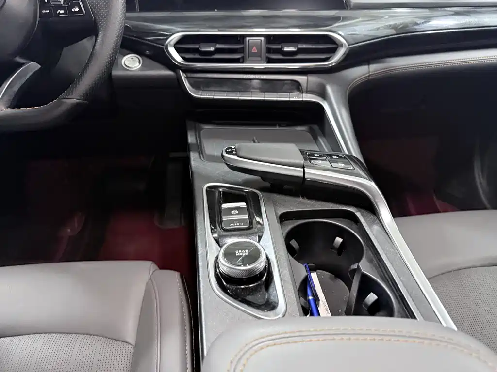 Changan UNI-T 1.5 T Sport Flagship