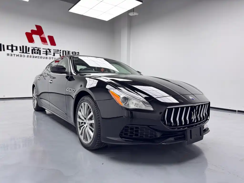 Quattroporte 3.0 T Standard