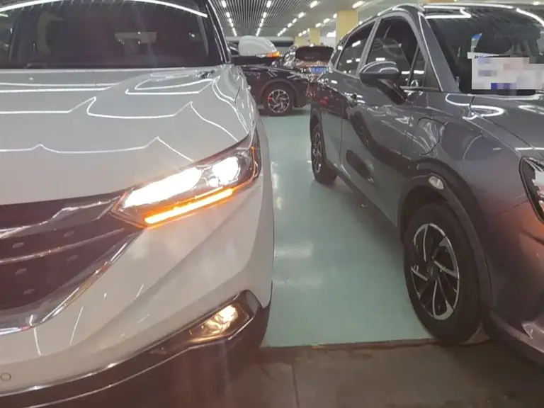 Dongfeng Fengshen AX7 1.6 T Auto AI Flagship CN-VI
