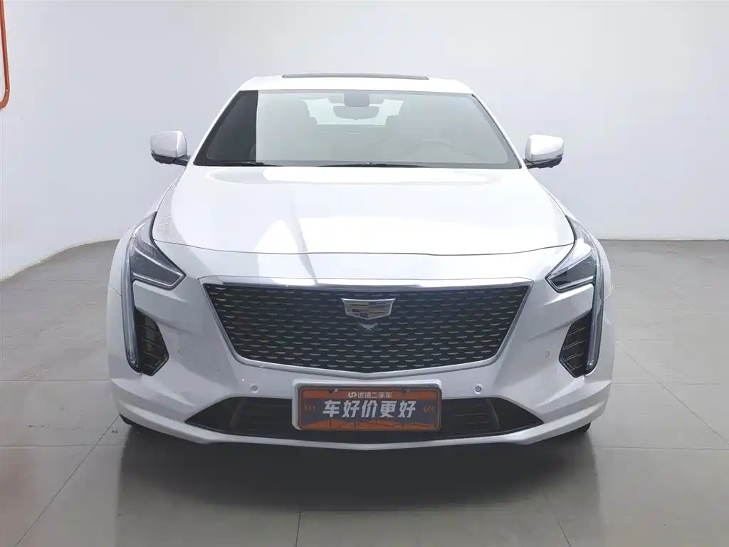 Cadillac CT6 28 T Fashion