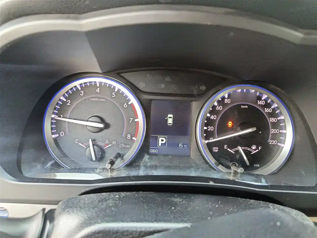 Highlander 2.0 T 2 WD Elite 5-seat