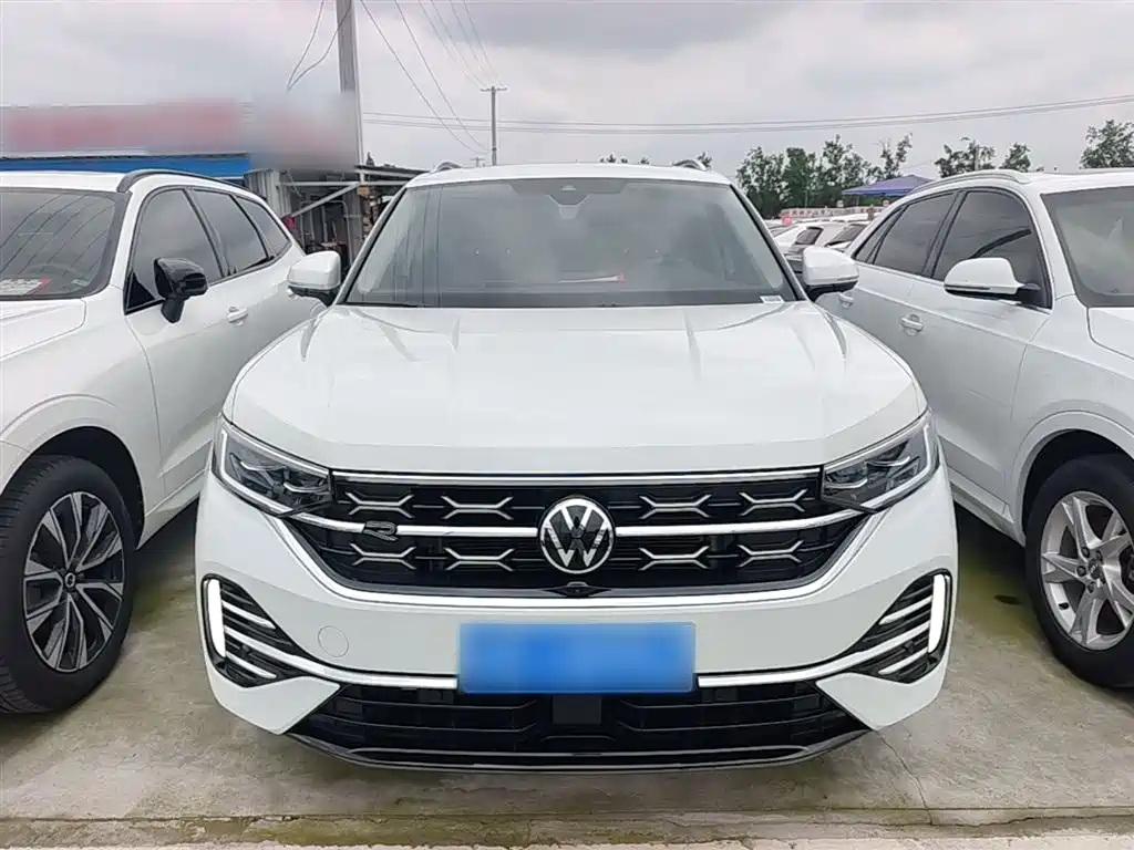 Tayron 330 TSI 2 WD R-Line High Energy