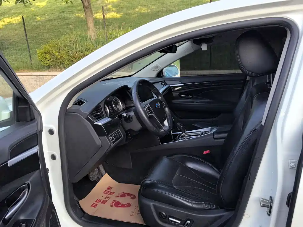 Borui 2.4 L Comfort