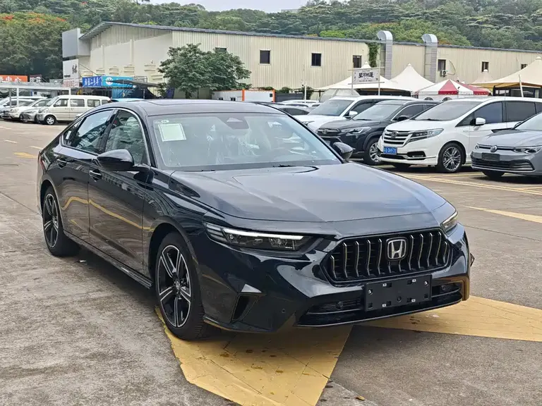 Honda Inspire 英仕派 2025款 260 TURBO 精逸版