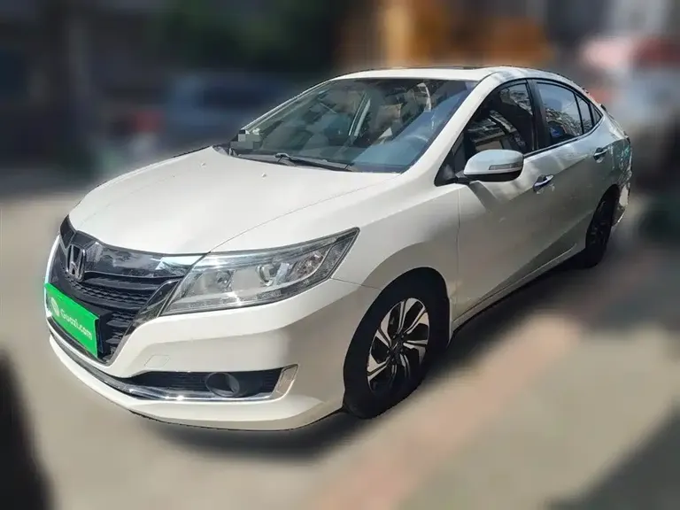 Honda Crider 1.8 L CVT Luxury