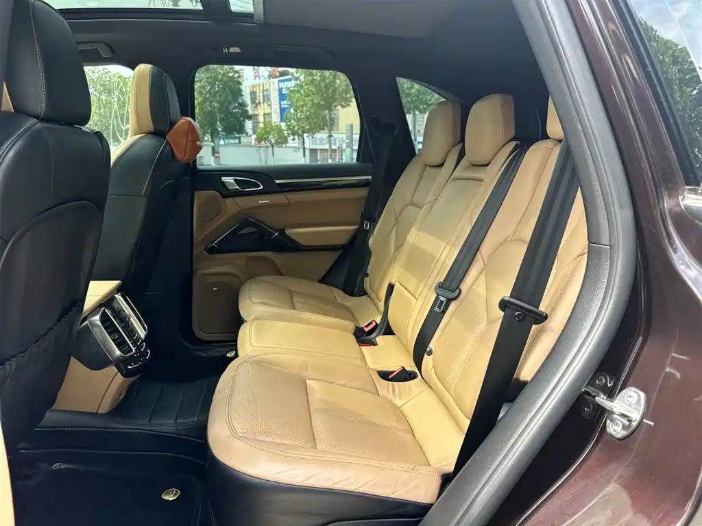 Cayenne Cayenne Platinum Edition 3.0 T