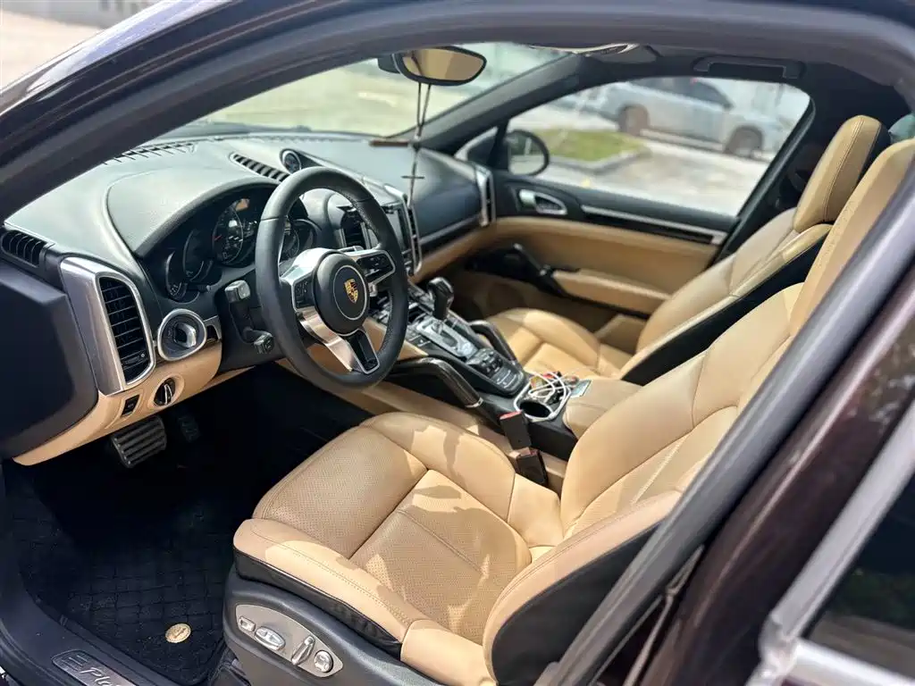 Cayenne Cayenne Platinum Edition 3.0 T