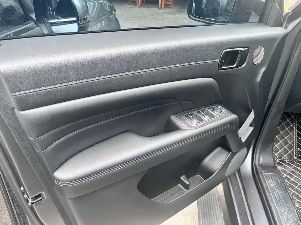 Haval H9 2.0 T Gasoline 4 WD Extreme Realm