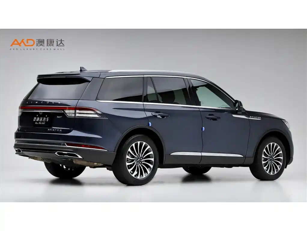 Aviator 飞行家/3.0 T/23款/V6四驱尊雅巡航版 六座