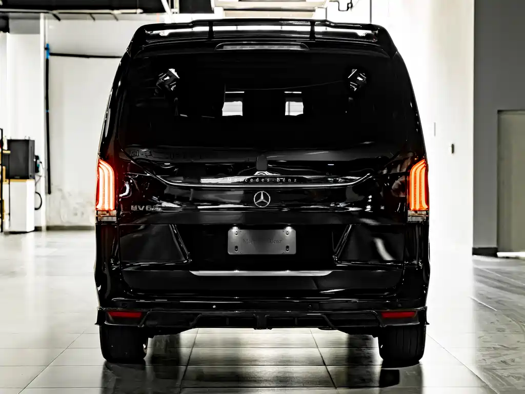 Mansory V-Class 迈莎锐V级 2026款 MV680 2.0 T 贵族