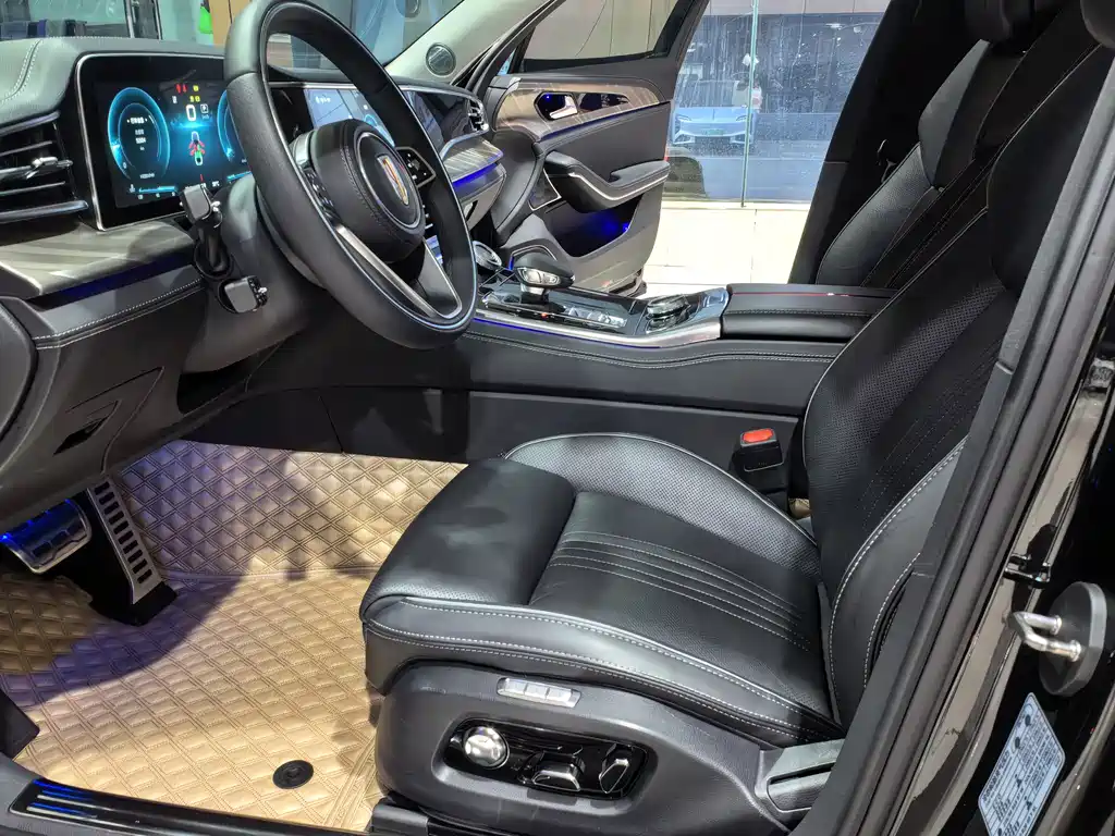 Hongqi H9 2.0 T Connected Flagship Enjoyment