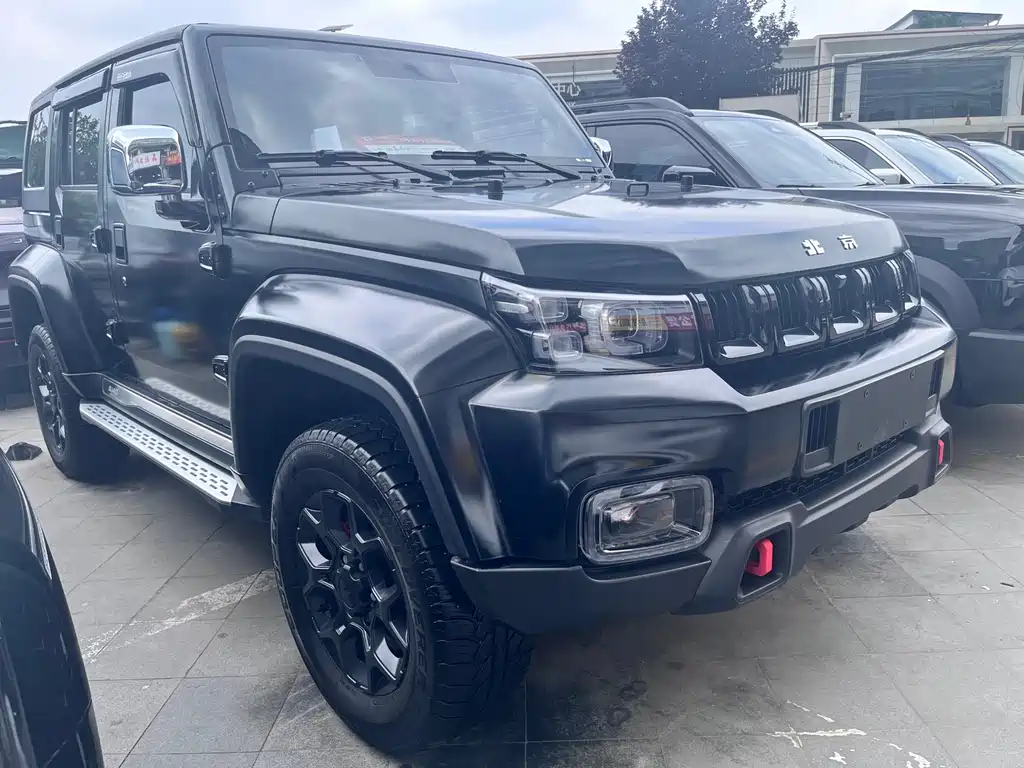 BAIC BJ40 2.0 D Blade Hero Glory