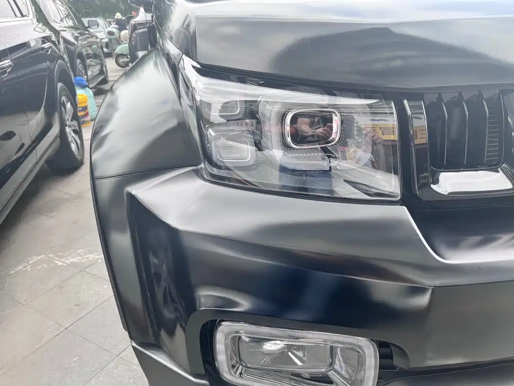 BAIC BJ40 2.0 D Blade Hero Glory