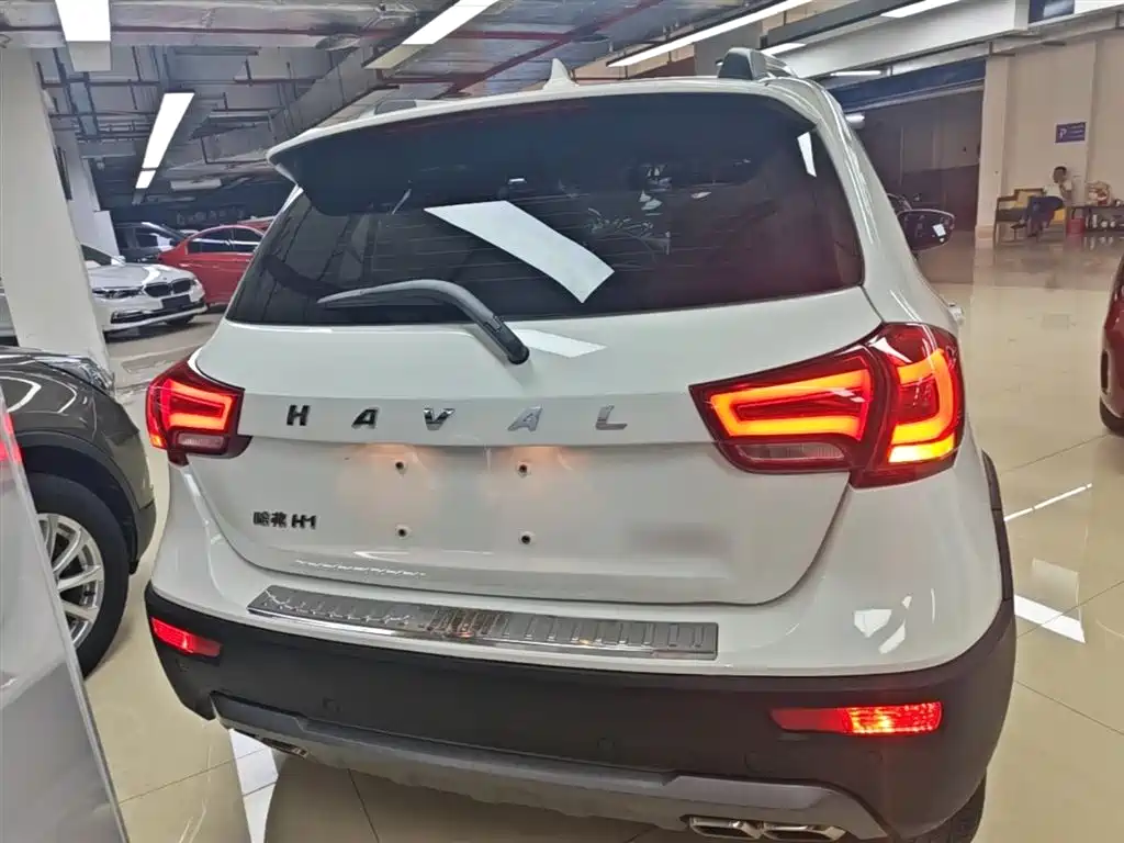 Haval H1 哈弗H1 2017款 蓝标 1.5 L AMT标准型