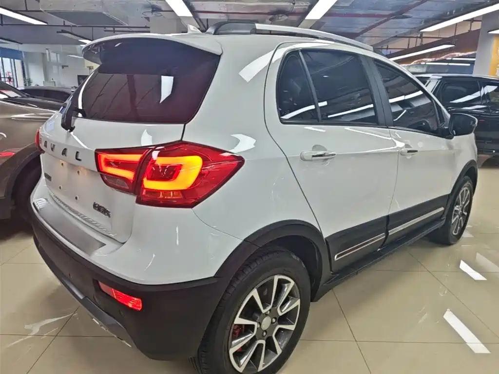 Haval H1 哈弗H1 2017款 蓝标 1.5 L AMT标准型