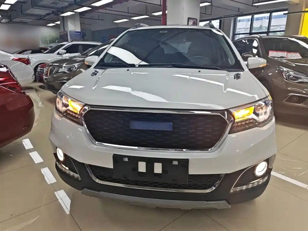 Haval H1 哈弗H1 2017款 蓝标 1.5 L AMT标准型