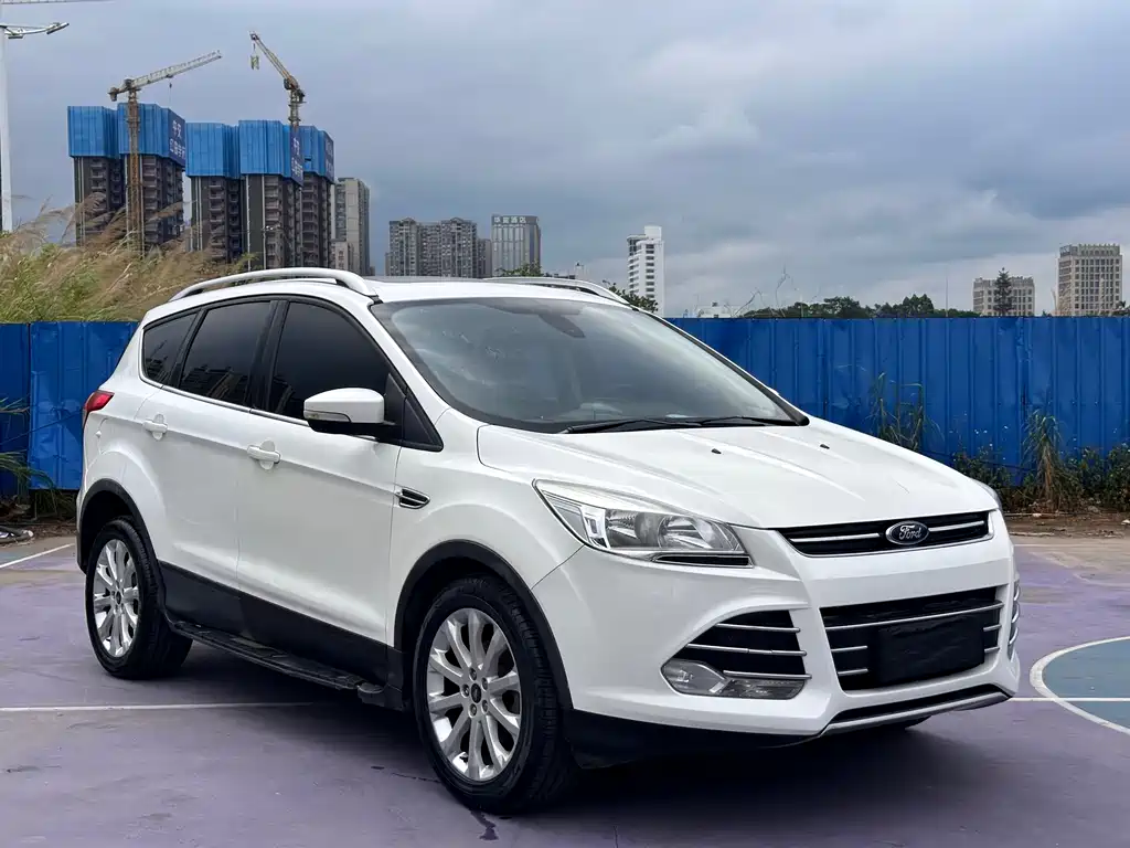 Kuga 1.5 L GTDi 2 WD Style