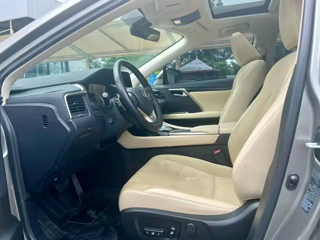Lexus RX 300 2 WD Elite CN-VI