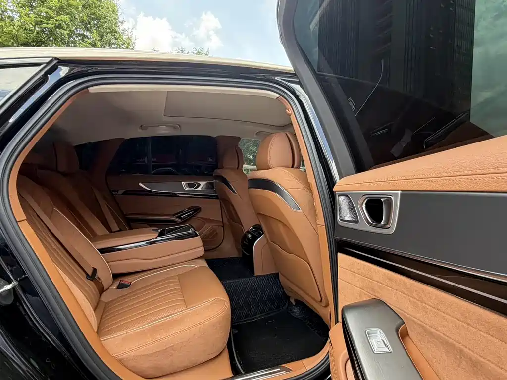 Hongqi H9 2.0 T Flagship Enjoyment Private Style