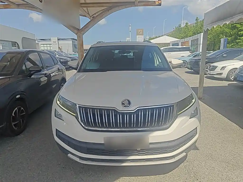 Kodiaq TSI330 7-seat 2 WD Luxury