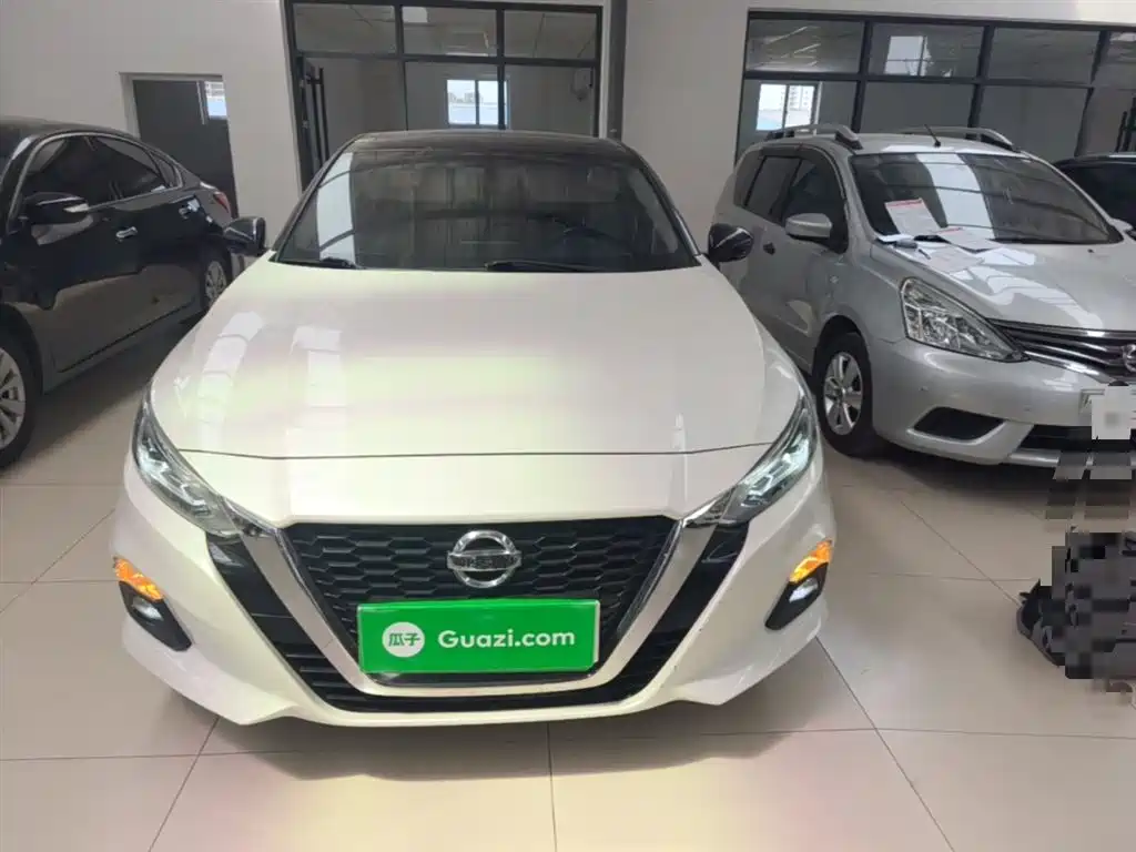 Teana Facelift 2.0 L XL Comfort
