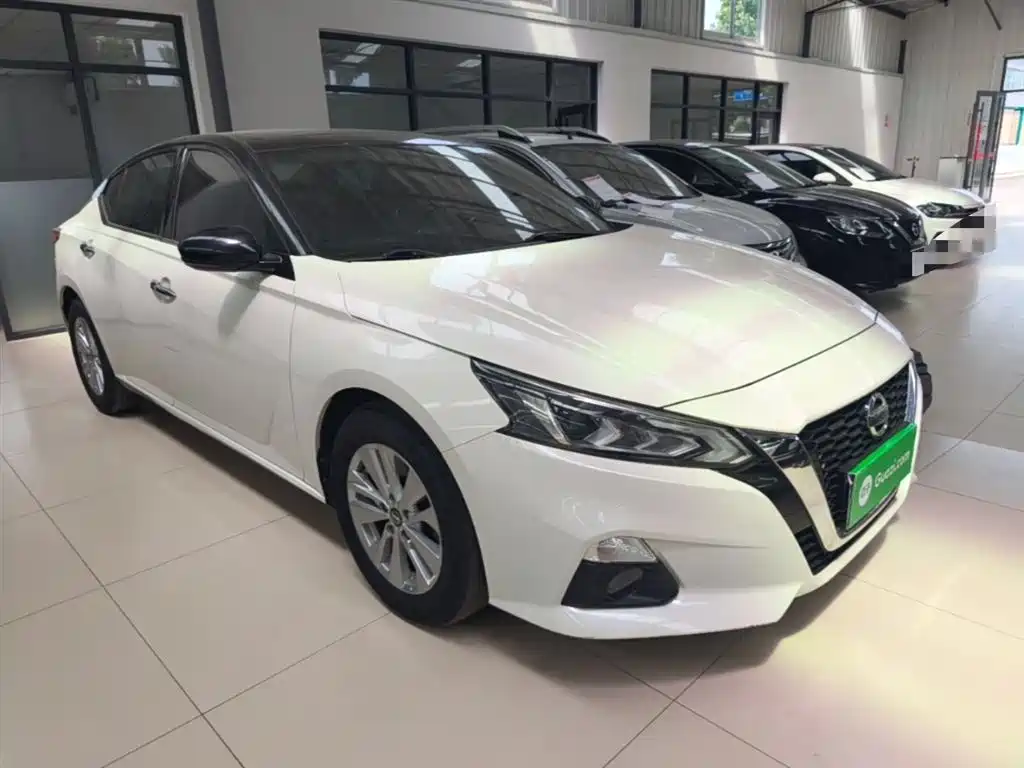 Teana Facelift 2.0 L XL Comfort