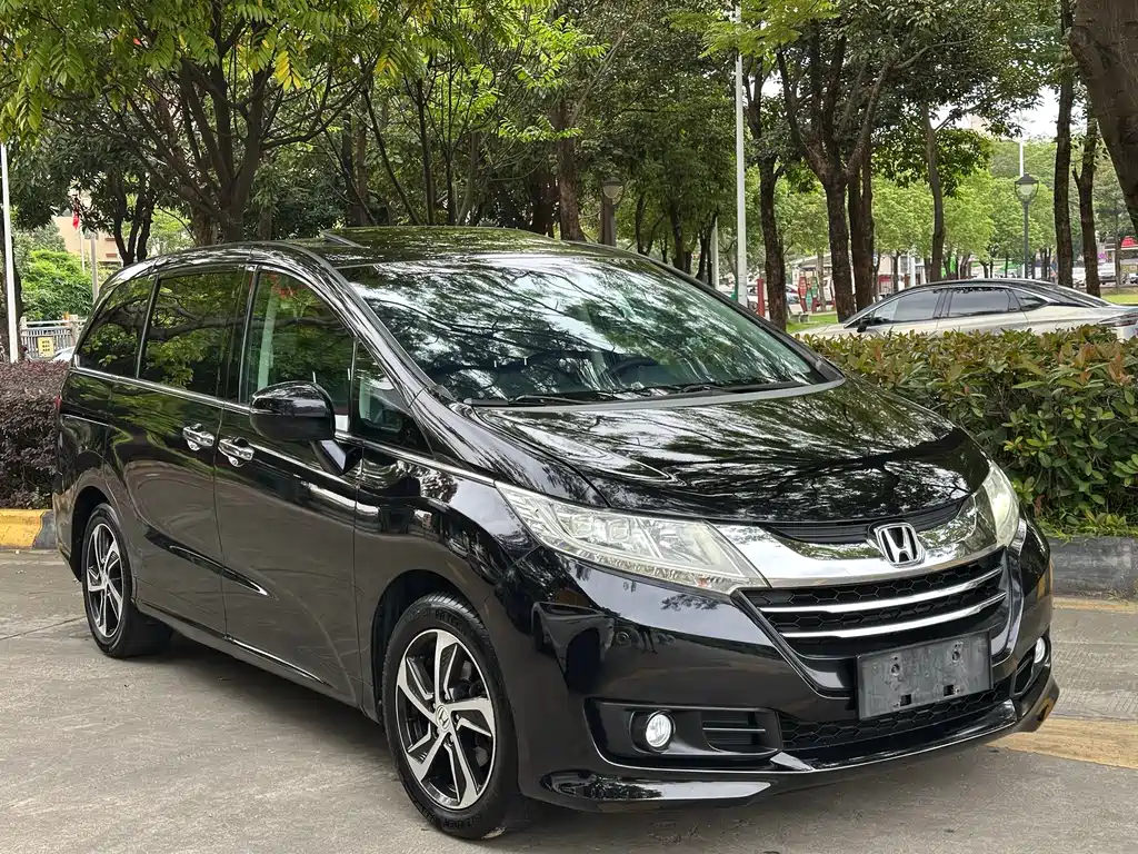 Odyssey Facelift 2.4 L Smart Enjoyment